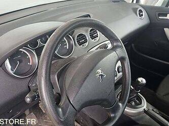 2012-peugeot-308-46748652