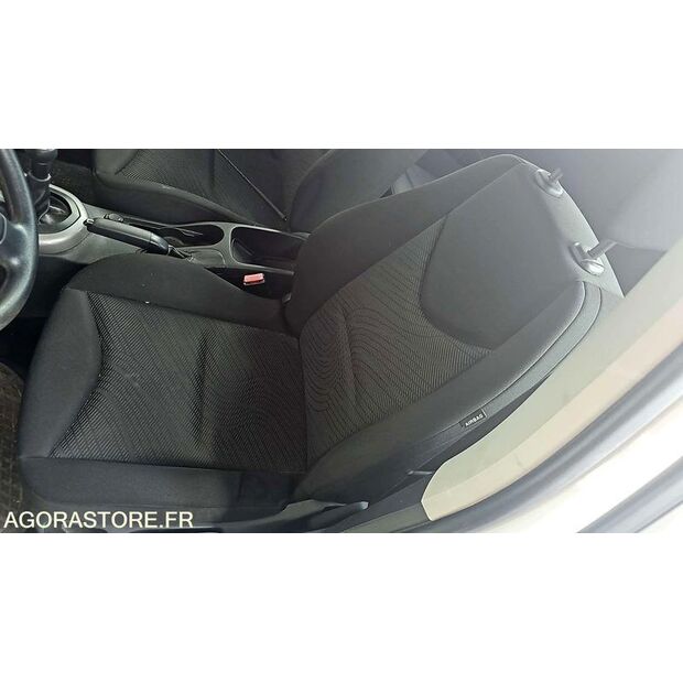 2012 Peugeot 308-46748653