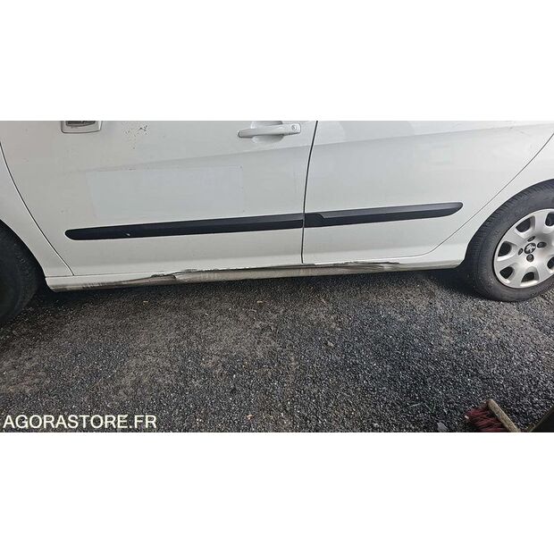 2012 Peugeot 308-46748656