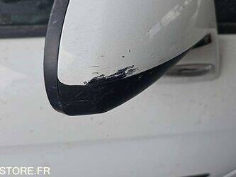 2012-peugeot-308-46748657