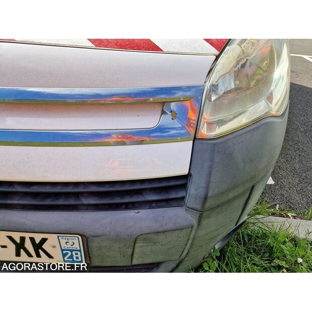 2012 Citroen BERLINGO-46748673