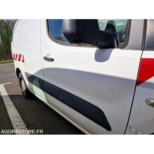 2012 Citroen BERLINGO-46748679