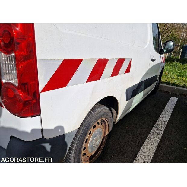 2012 Citroen BERLINGO-46748681