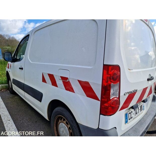 2012 Citroen BERLINGO-46748693