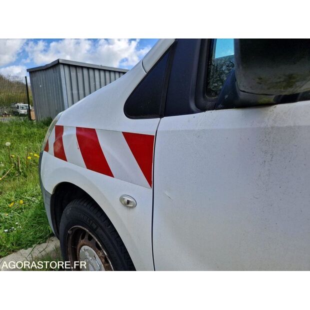 2012 Citroen BERLINGO-46748699