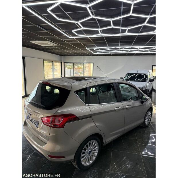 2013 فورد B-MAX-46748785