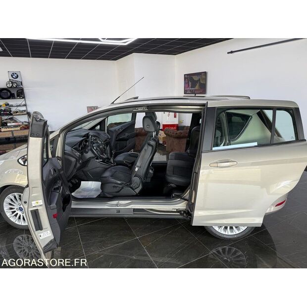 2013 فورد B-MAX-46748787