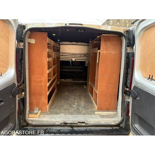 2015 Renault Trafic-46748797