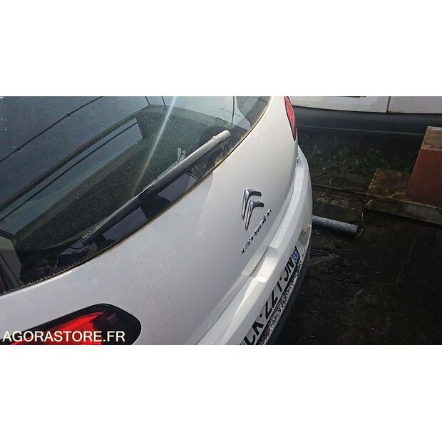 2012 سيتروين C3-46748854