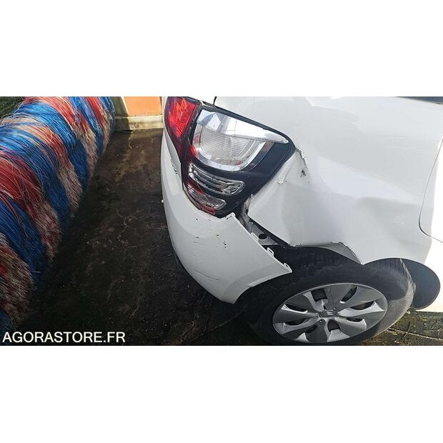 2012 سيتروين C3-46748858