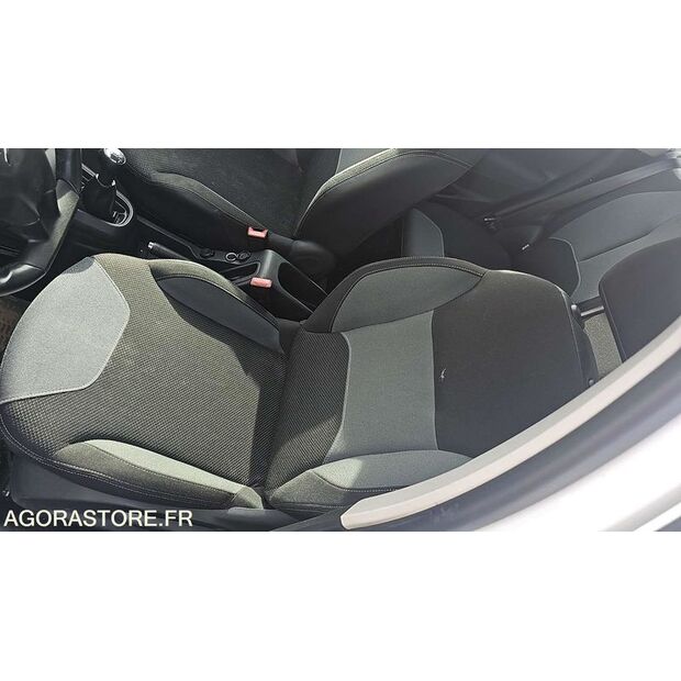 2012 سيتروين C3-46748862