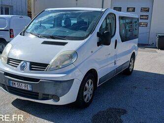 2011-renault-trafic-1445005-46748916