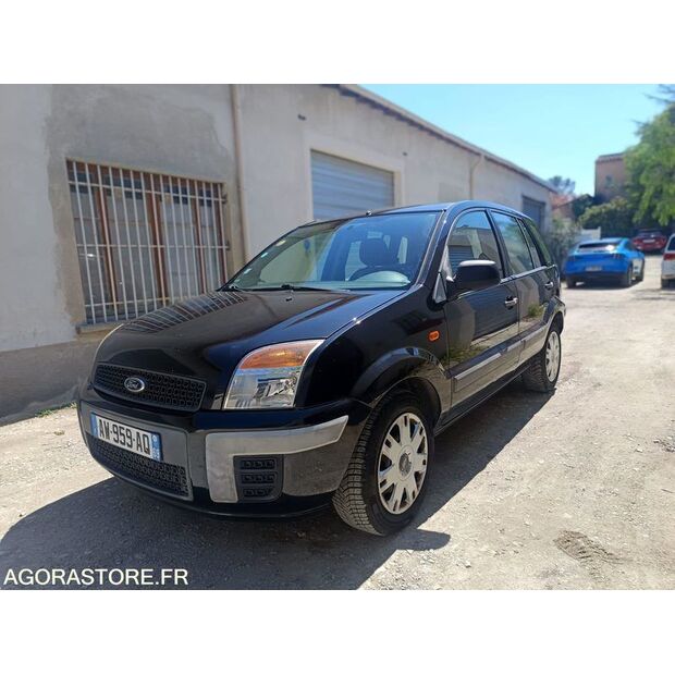 2010 فورد Fusion-46748996