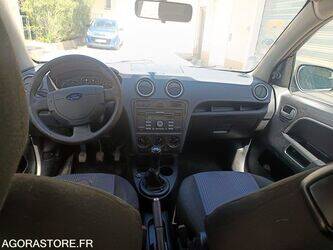 2010-ford-fusion-46749003