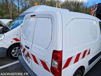 2012-citroen-berlingo-1445020-46749095