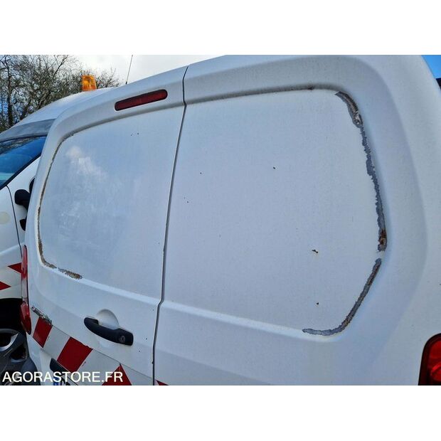 2012 Citroen BERLINGO-46749097