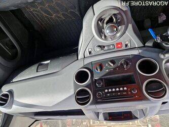 2012-citroen-berlingo-1445020-46749110