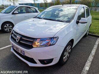 صورة ل سيارات 2016 داسيا SANDERO