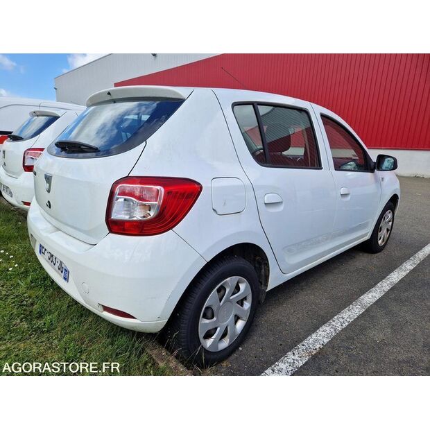 2016 داسيا SANDERO-46749115