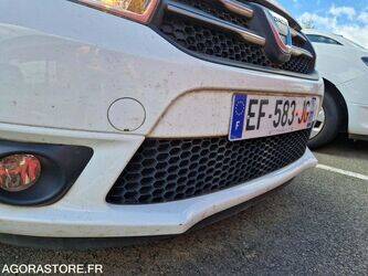 2016-dacia-sandero-1445021-46749119