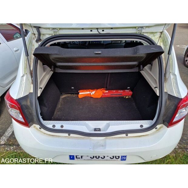 2016 داسيا SANDERO-46749126