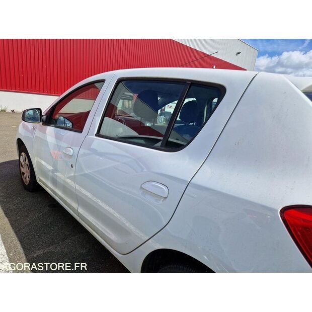 2016 داسيا SANDERO-46749131