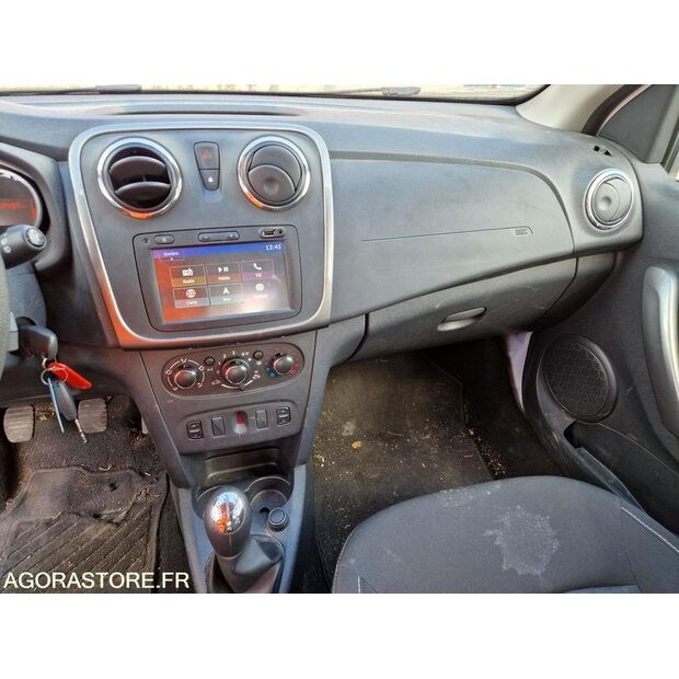 2016 داسيا SANDERO-46749135