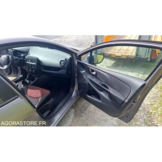 2016 Renault Clio-46749145