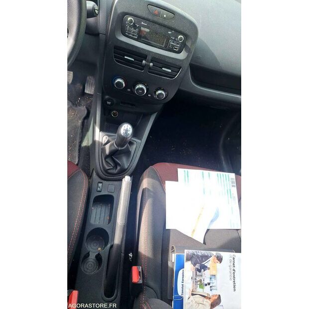 2016 Renault Clio-46749147