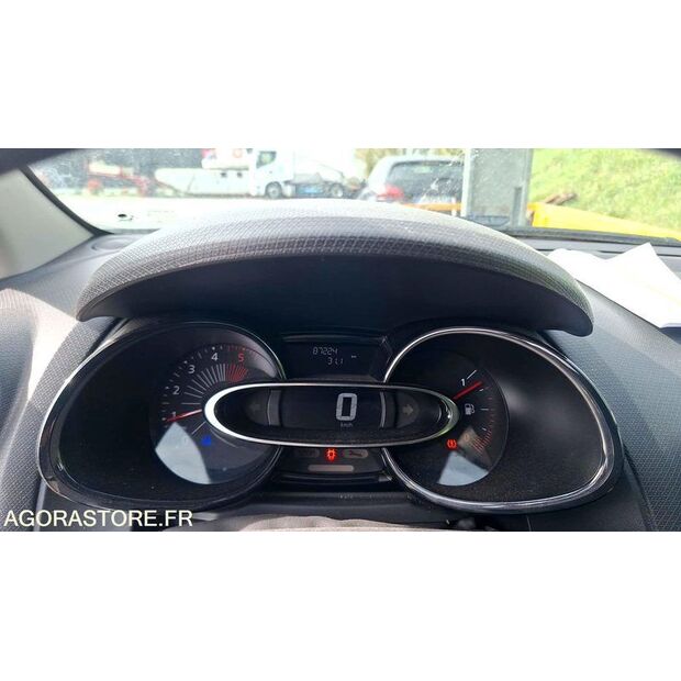 2016 Renault Clio-46749149