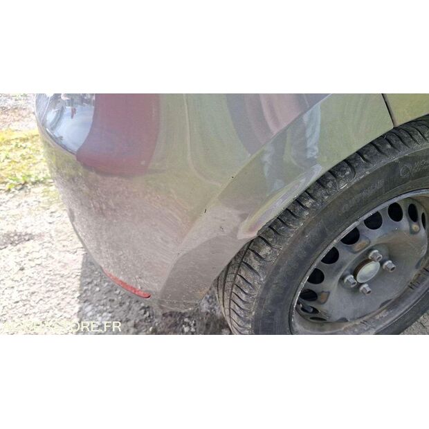 2016 Renault Clio-46749158