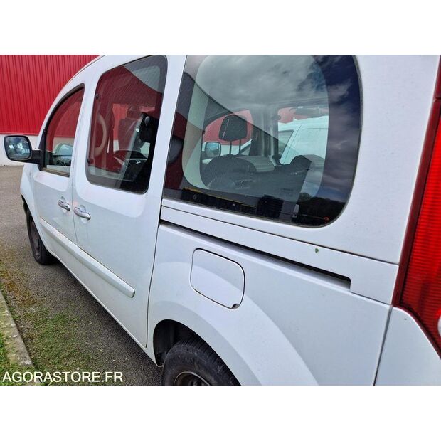 2011 رينو Kangoo-46749216