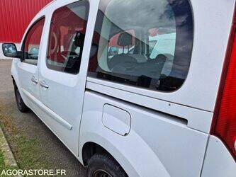 2011-renault-kangoo-1445026-46749216