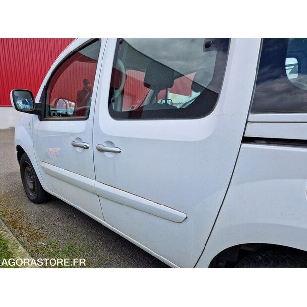 2011 رينو Kangoo-46749217