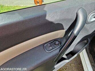 2011-renault-kangoo-1445026-46749221