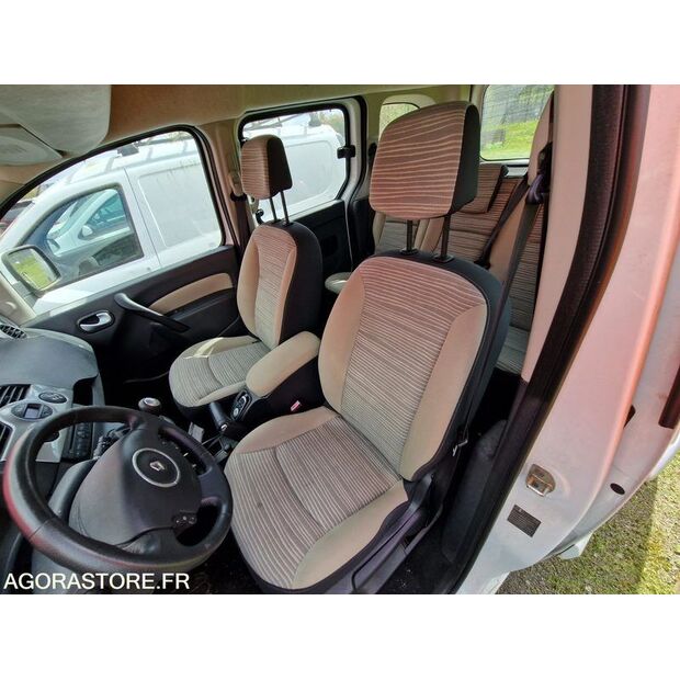 2011 رينو Kangoo-46749223