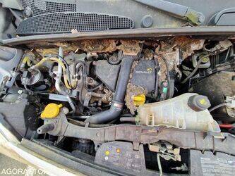 2011-renault-kangoo-1445026-46749227