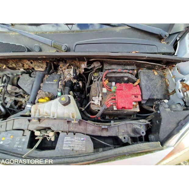 2011 رينو Kangoo-46749228