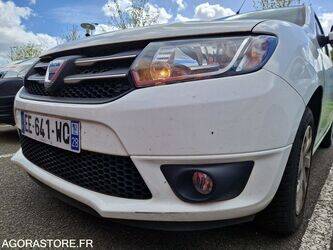 2016-dacia-sandero-1445027-46749233