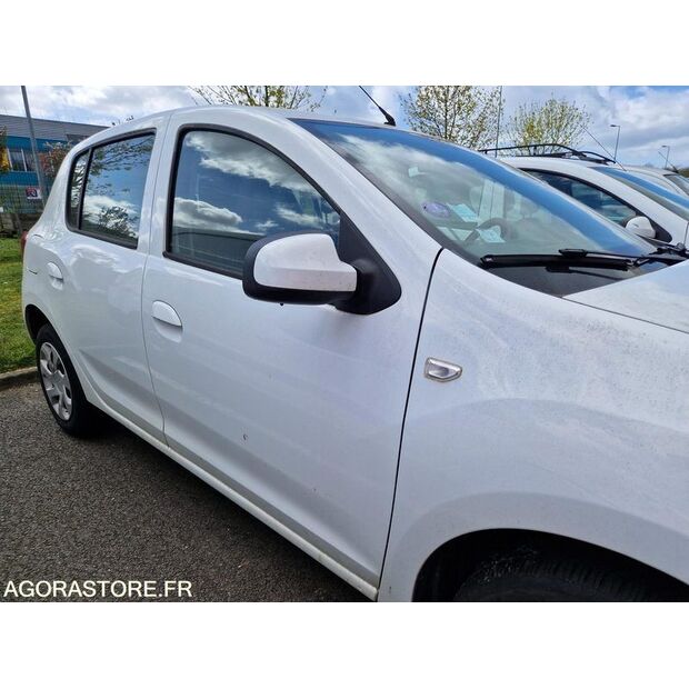 2016 داسيا SANDERO-46749238