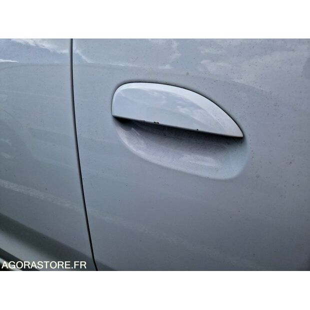 2016 داسيا SANDERO-46749240