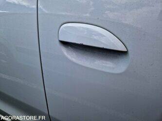 2016-dacia-sandero-1445027-46749240