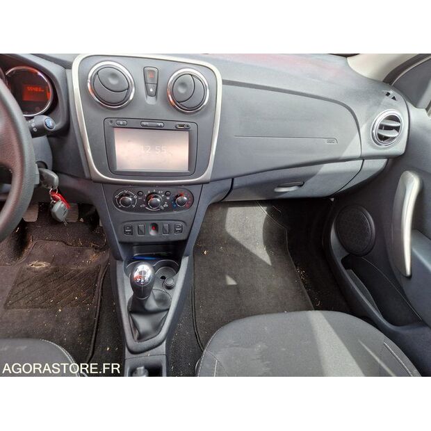 2016 داسيا SANDERO-46749252