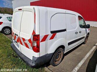 2016-peugeot-partner-1445028-46749257