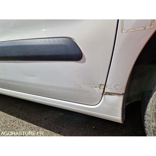 2016 Peugeot PARTNER-46749263