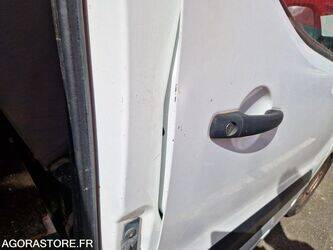 2016-peugeot-partner-1445028-46749267