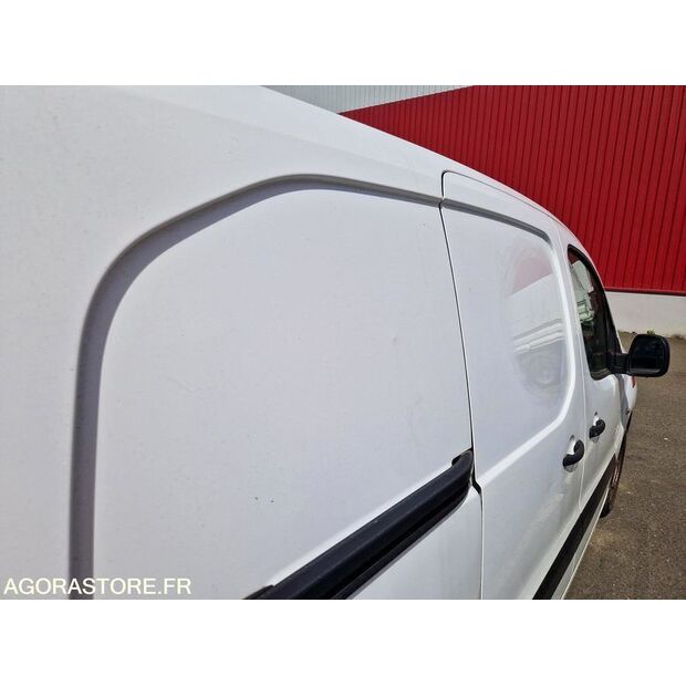 2016 Peugeot PARTNER-46749270