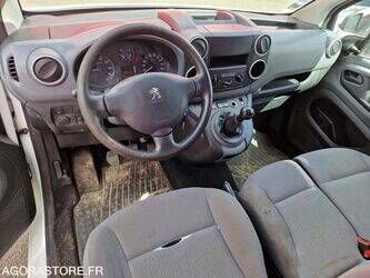 2016-peugeot-partner-1445028-46749281