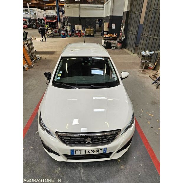 2020 بيجو 308-46749302