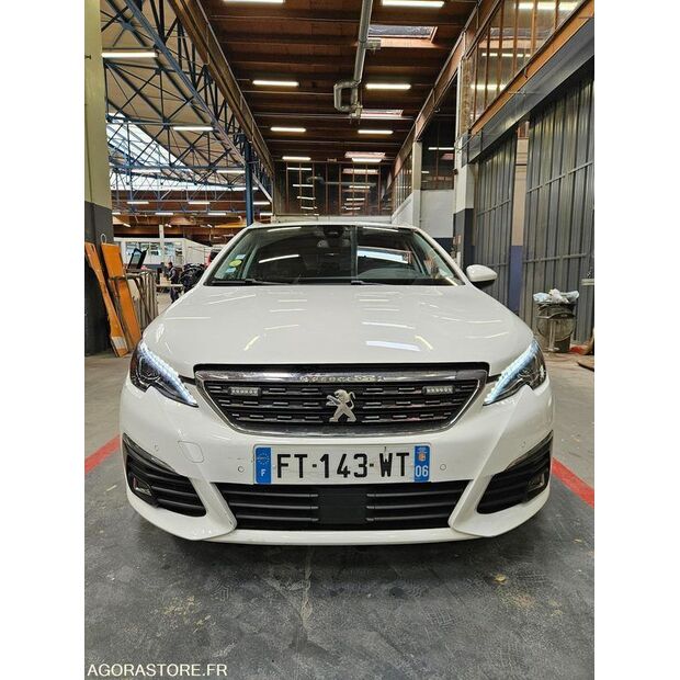 2020 بيجو 308-46749303